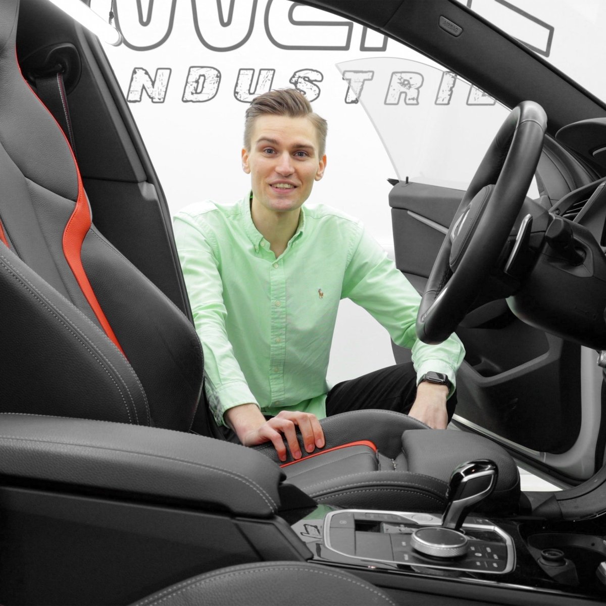 Auto von Innen reinigen