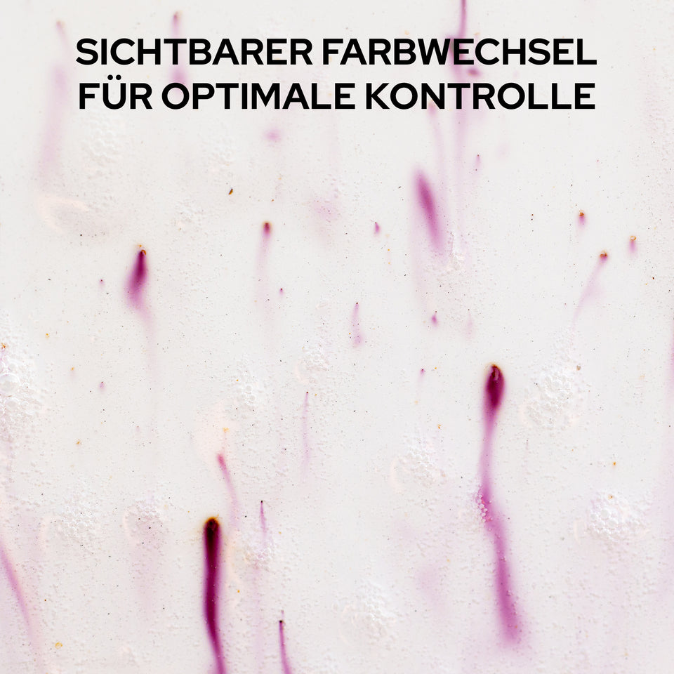 Violette Farbspuren auf hellem Lack mit der Aussage: sichtbarer Farbwechsel zur Kontrolle
