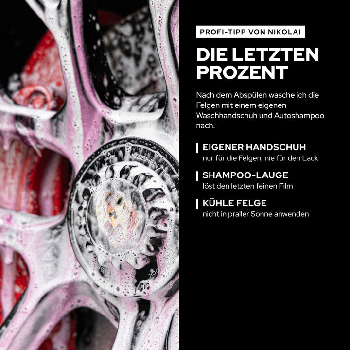 Profi-Tipp: Felge nach dem KULT Felgenreiniger mit Waschhandschuh und Autoshampoo nachwaschen
