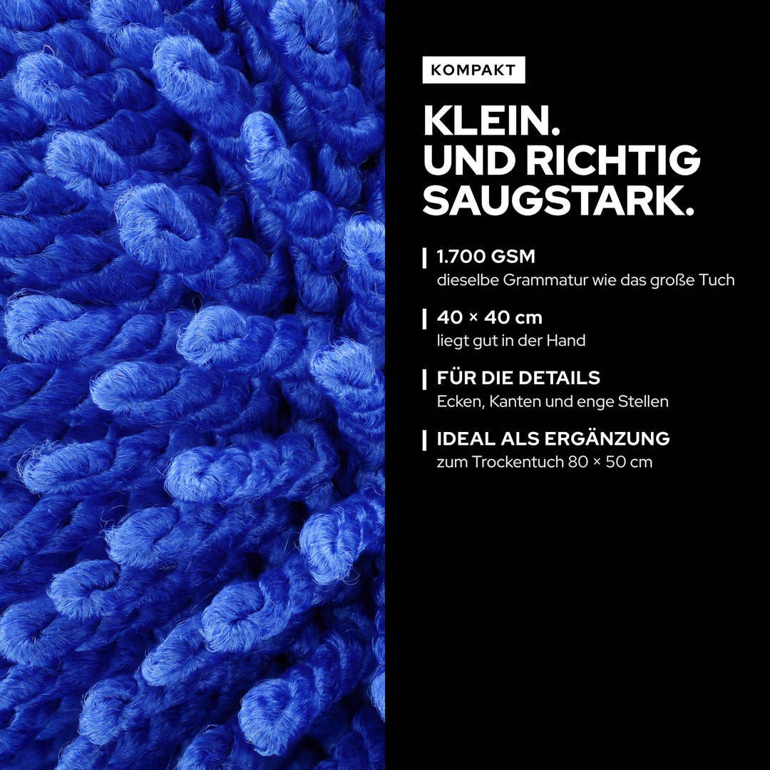 Nahaufnahme des blauen KULT Trockentuch S mit 1.700 GSM, kompakt und saugstark